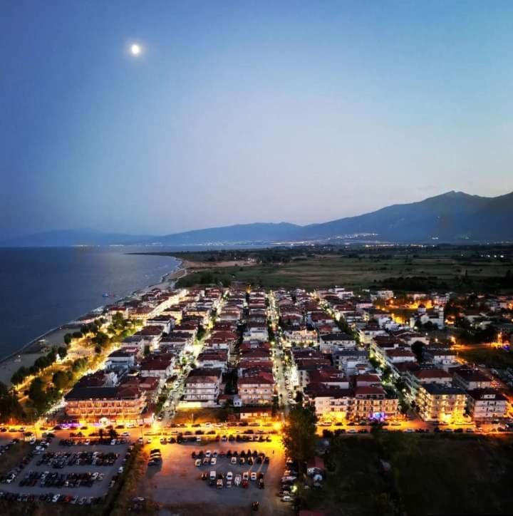 Villa Konstantinos Olympiakí Aktí Exterior foto
